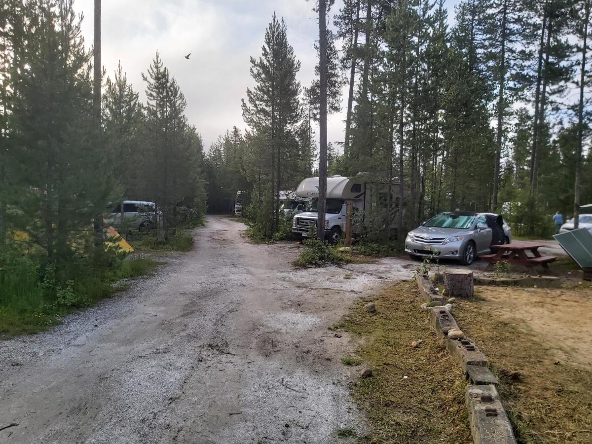 Blue River Cabins & Campgrounds Екстер'єр фото