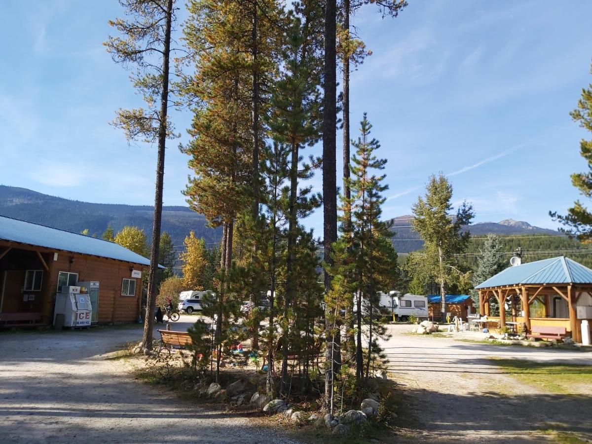 Blue River Cabins & Campgrounds Екстер'єр фото