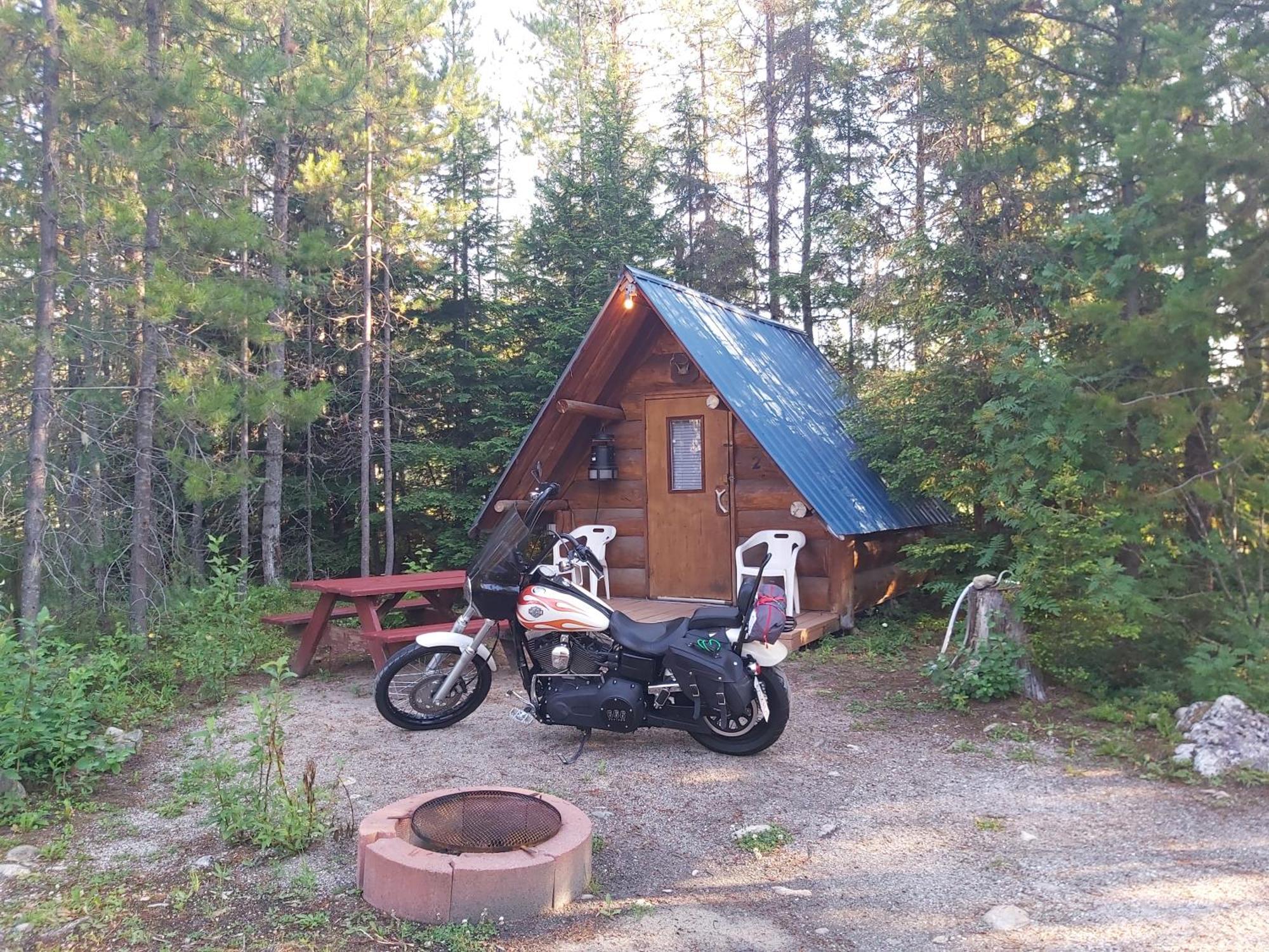 Blue River Cabins & Campgrounds Екстер'єр фото